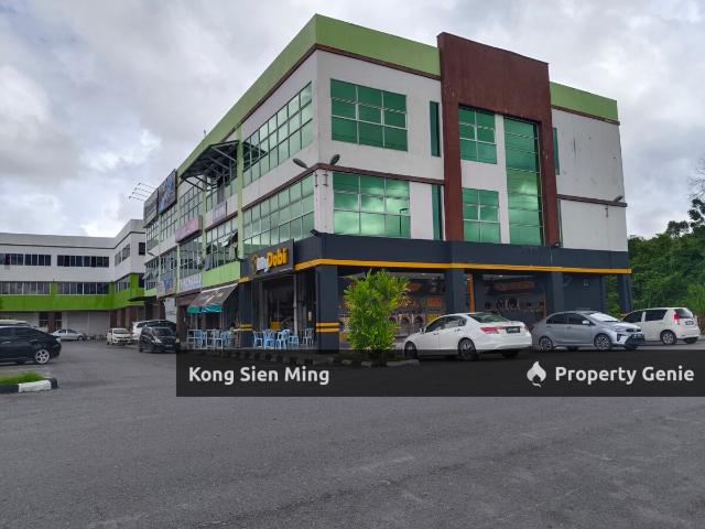 Office for sale in Sibu Laut