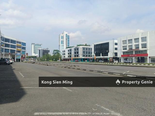 Shop Office for sale in Sibu Laut
