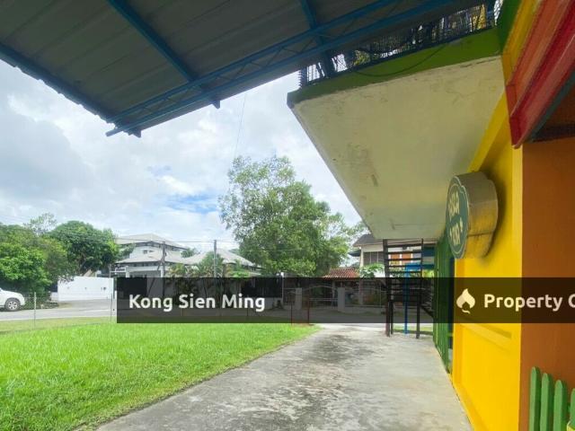 Bungalow for sale in Sibu Laut