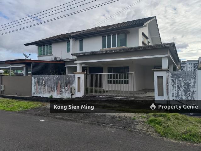 Residential House for sale in Sibu Laut