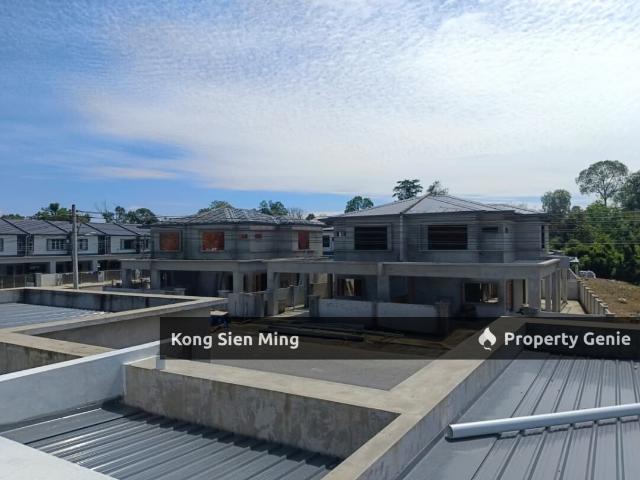 Residential House for sale in Sibu Laut