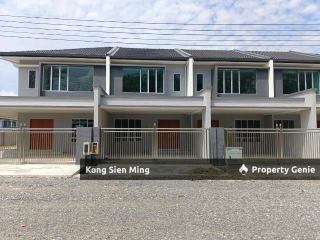 Terraced House for sale