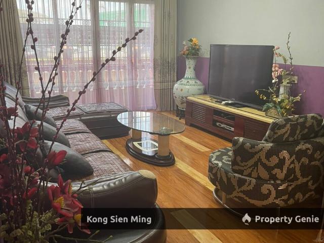 Apartment for rent in Sibu Laut