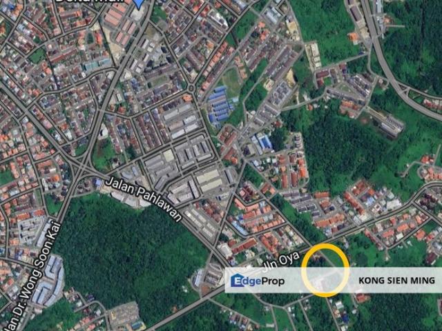 Shop for sale in Sibu Laut