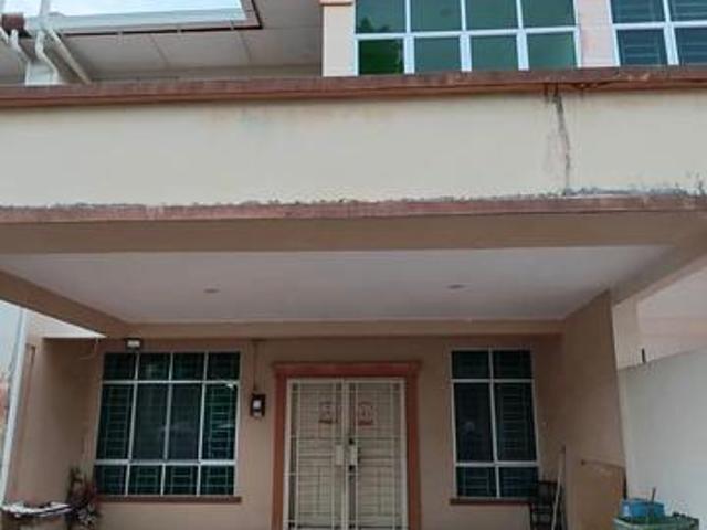 Terraced House for sale in Serian, Serian Bazaar