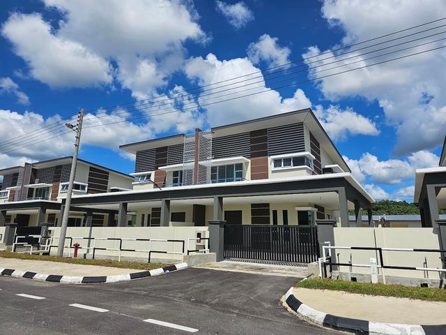 Residential House for sale in Kuching, Sarawak