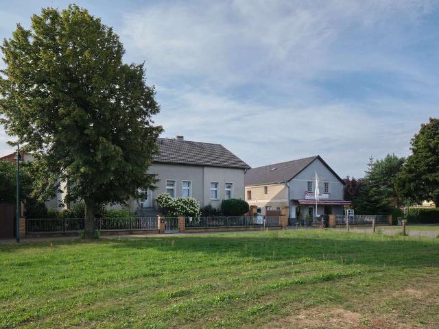 Büro kaufen in Ahrensfelde, Barnim