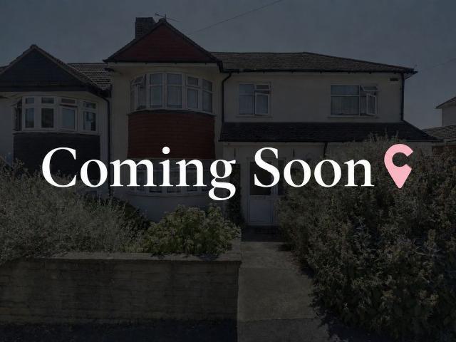House for rent in Albany Park, Greater London