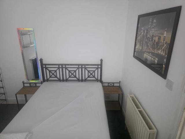 Room for rent in West Midlands