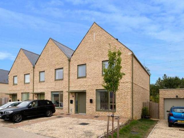 House for sale in Fossebridge, Gloucestershire