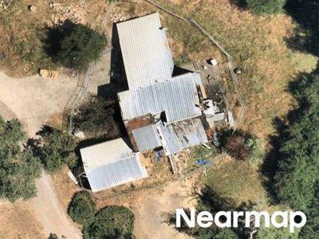 House for sale in Redding