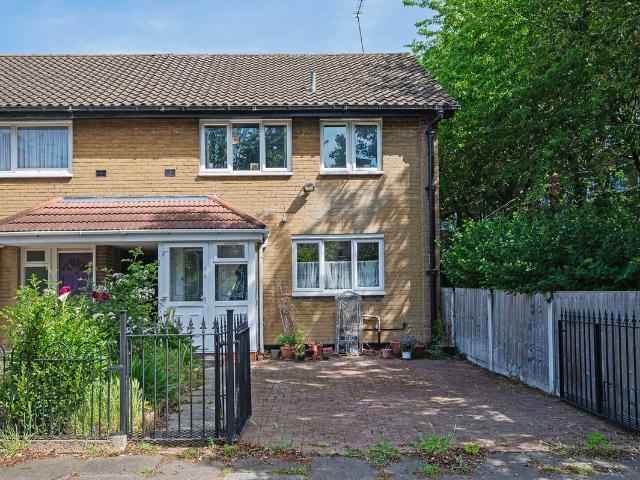 House for rent in St. George in the East, Stepney