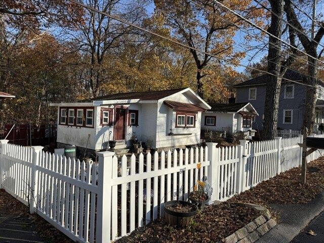 House for sale in Wakefield, Massachusetts