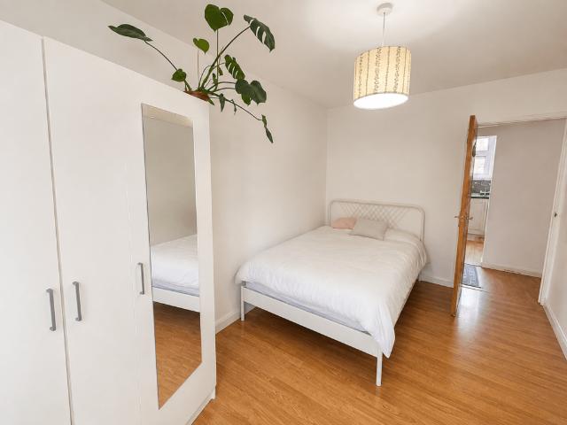 Apartment for rent in Stepney, Greater London
