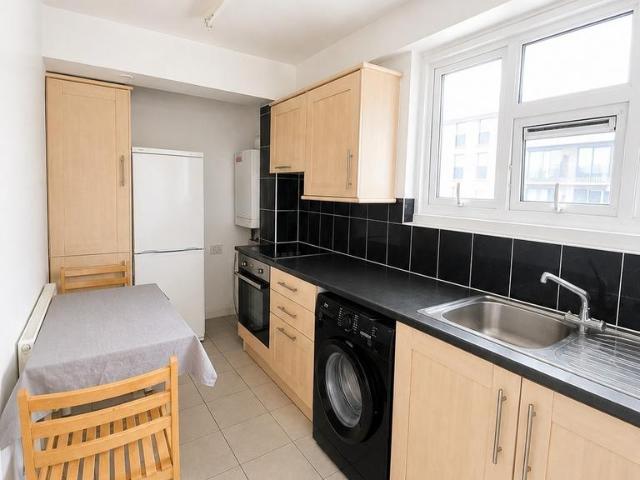 Apartment for rent in Stepney, Greater London