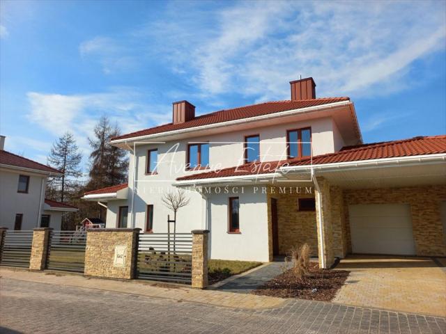 Dom na sprzedaż w Piaseczno, Mazowieckie