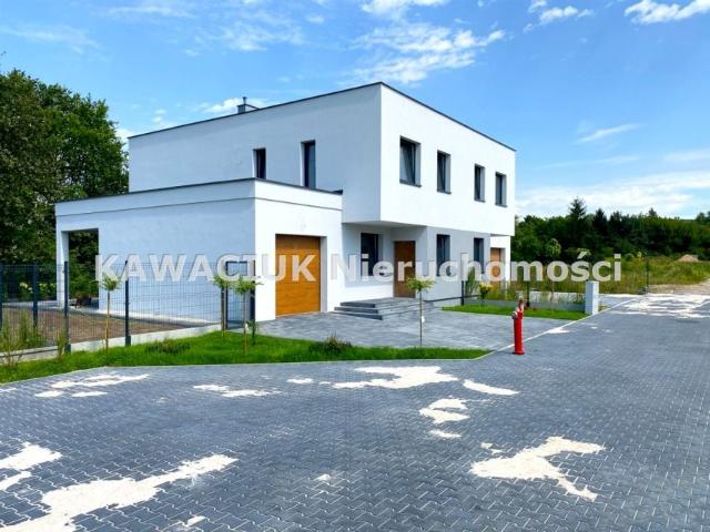 Dom na sprzedaż w Tomaszów Mazowiecki, Łódzkie
