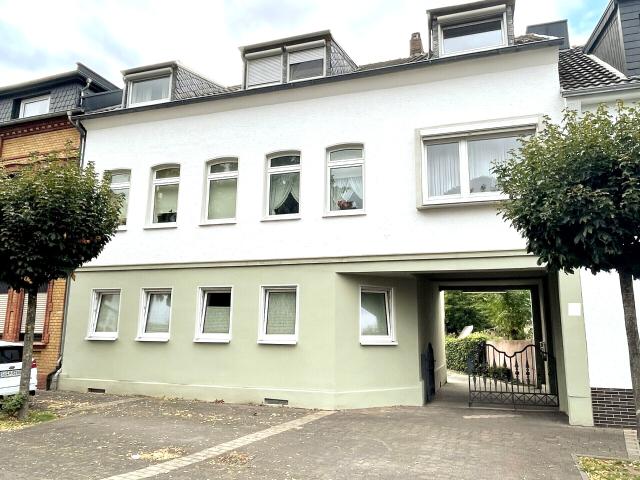 Mehrfamilienhaus kaufen in Stallberg, Siegburg