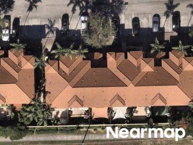Townhouse for sale in Hollywood