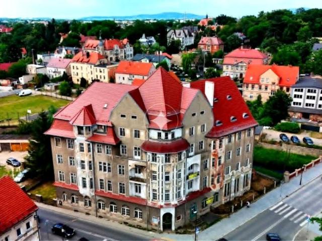 Dom na sprzedaż w Dzierżoniów, Dolnośląskie