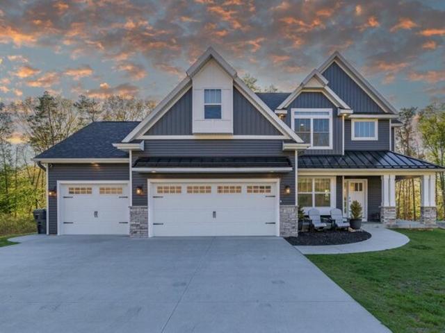 House for sale in Kalamazoo