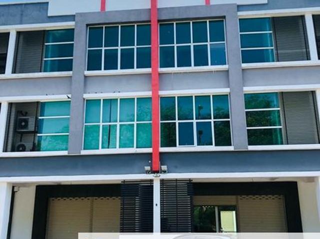 Shop for sale in Petaling, Damansara Damai
