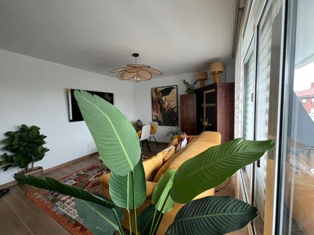 Apartamento en alquiler en Urbanización La Fresneda, Siero