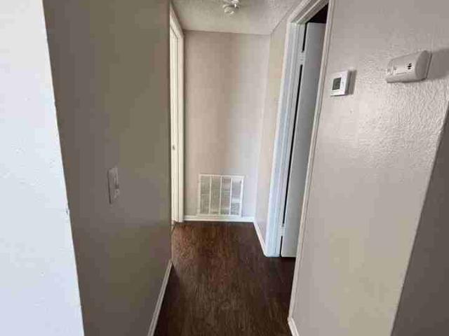 Apartment for rent in Canyon Country, California
