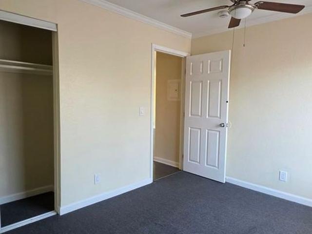 Apartment for rent in Bloomington, San Bernardino County