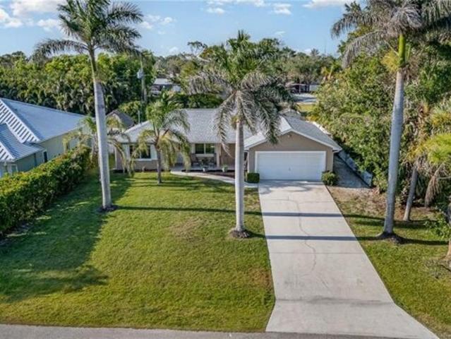 House for sale in Bonita Springs