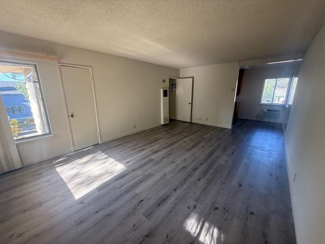 Apartment for rent in Sierra Madre, California