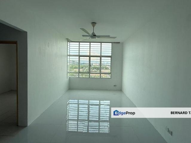 Condominium for sale in Petaling, Subang Jaya