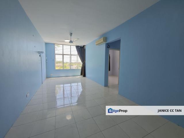Condominium for sale in Petaling, Subang Jaya