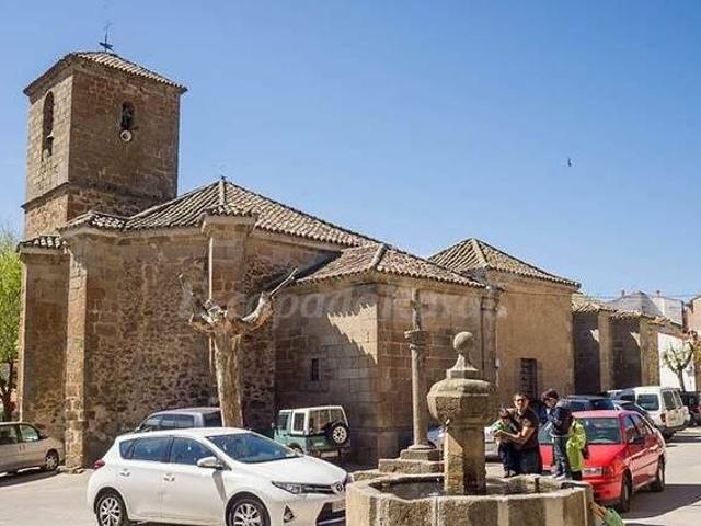 Casa en alquiler en Hinojosa De San Vicente, Toledo