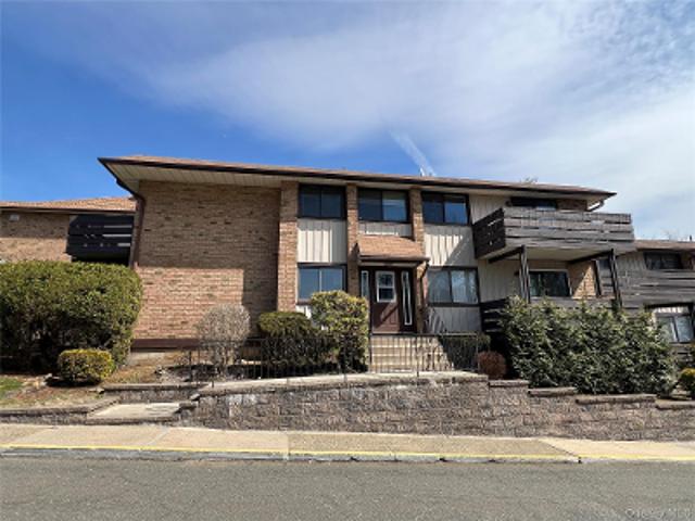 Condo for sale in Rockland, New York