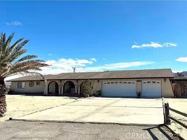 House for rent in Fontana