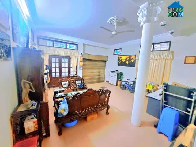 Nhà mặt phố bán tại Hoàn Kiếm, Hà Nội