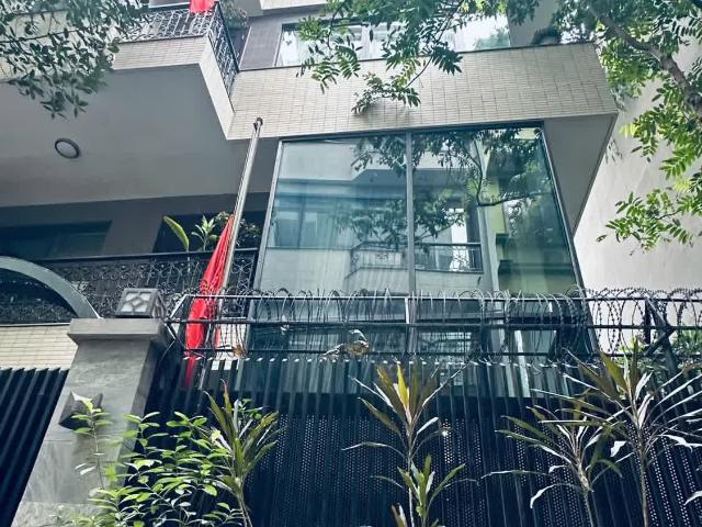 Nhà mặt phố bán tại Hoàn Kiếm, Hà Nội