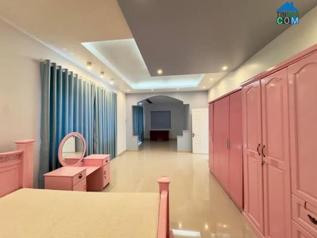 Biệt Thự bán tại Thủ Đức, Hồ Chí Minh