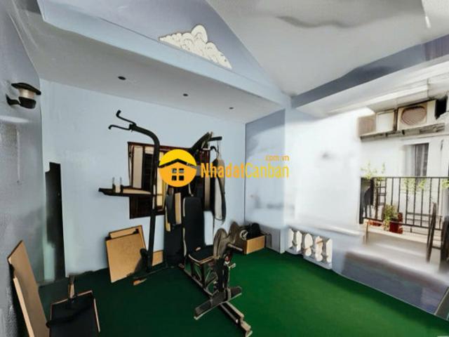 Nhà mặt phố bán