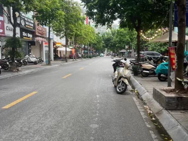 Biệt Thự bán tại Hoàn Kiếm, Hà Nội