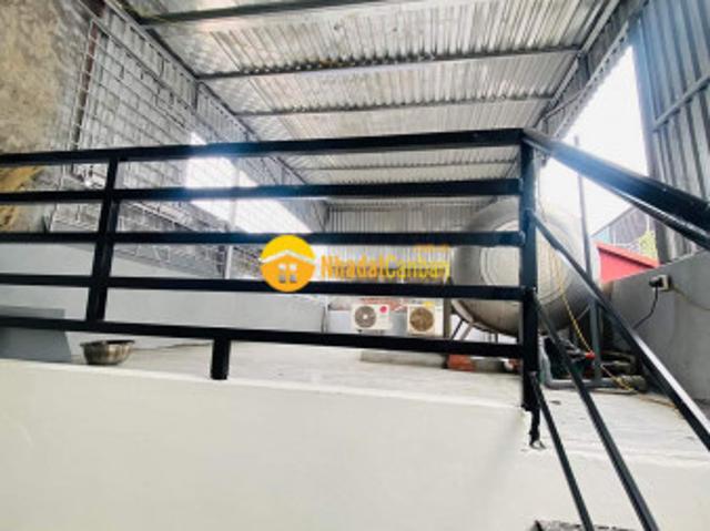 Nhà mặt phố bán