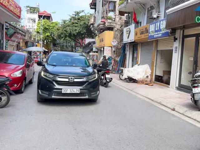 Nhà bán tại Hoàn Kiếm, Hà Nội