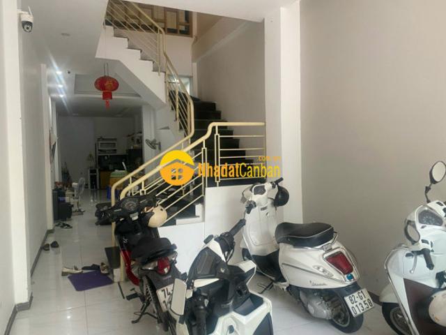 Nhà mặt phố bán