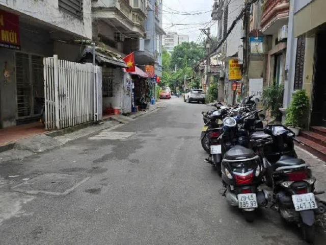 Nhà mặt phố bán tại Hoàn Kiếm, Hà Nội