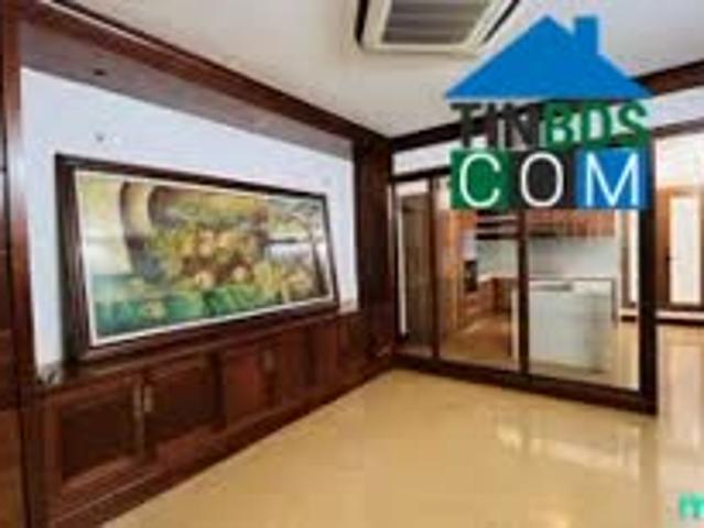 Nhà mặt phố bán tại Hoàn Kiếm, Hà Nội