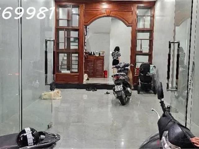 Nhà bán tại Hoàn Kiếm, Hà Nội