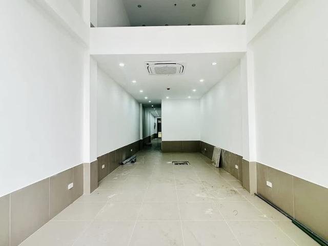 Nhà mặt phố bán tại Hoàn Kiếm, Hà Nội