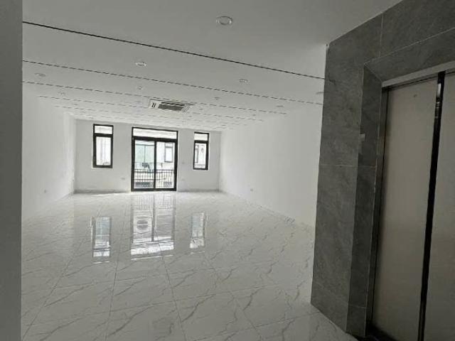 Nhà bán tại Hoàn Kiếm, Hà Nội