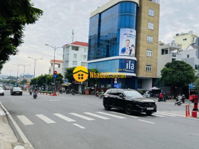 Nhà mặt phố bán